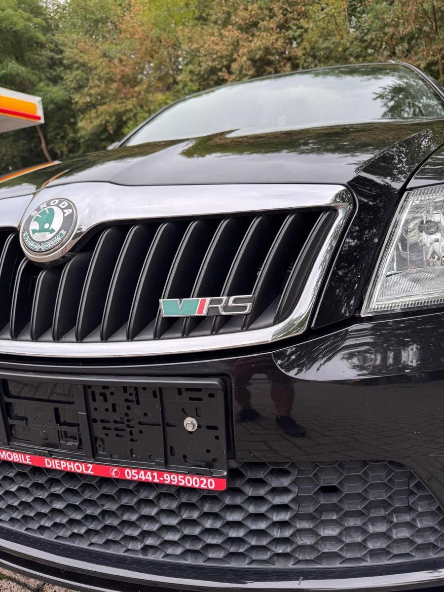 Skoda Octavia 2011 — photo 13