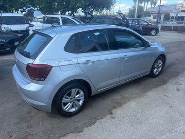 Volkswagen Polo - 4