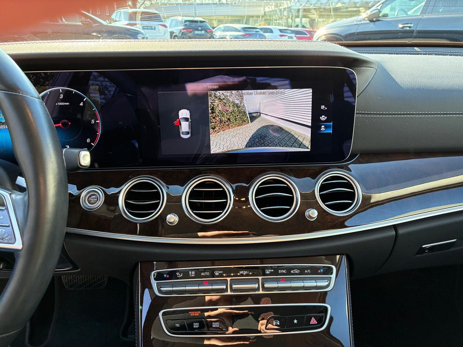Mercedes-Benz E 220d Exclusive MBUX/Widescreen/LED/RFK/Ambient foto 15
