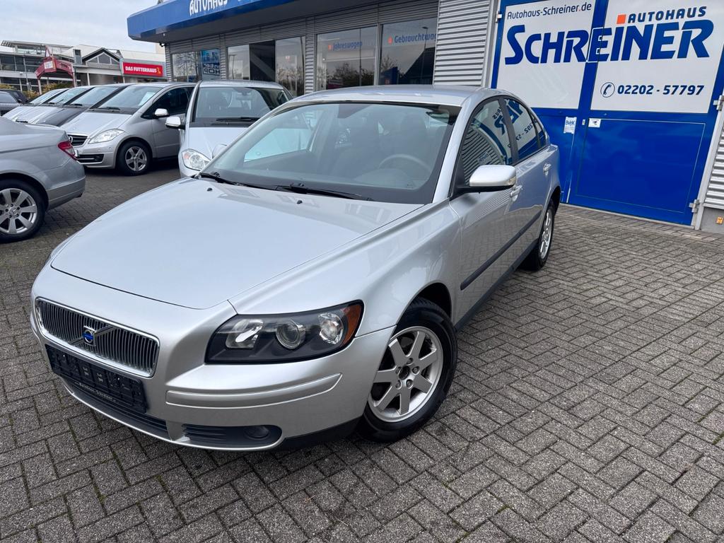 Volvo S40