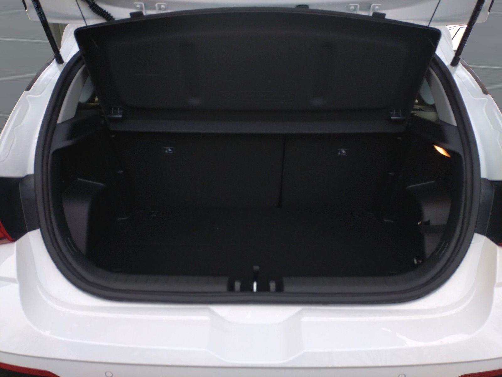 Hyundai i20 - Bild 15