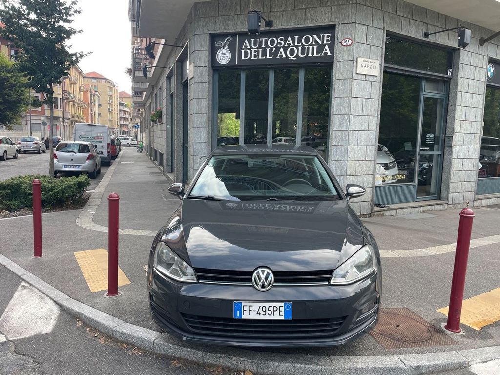 Image of Volkswagen Golf