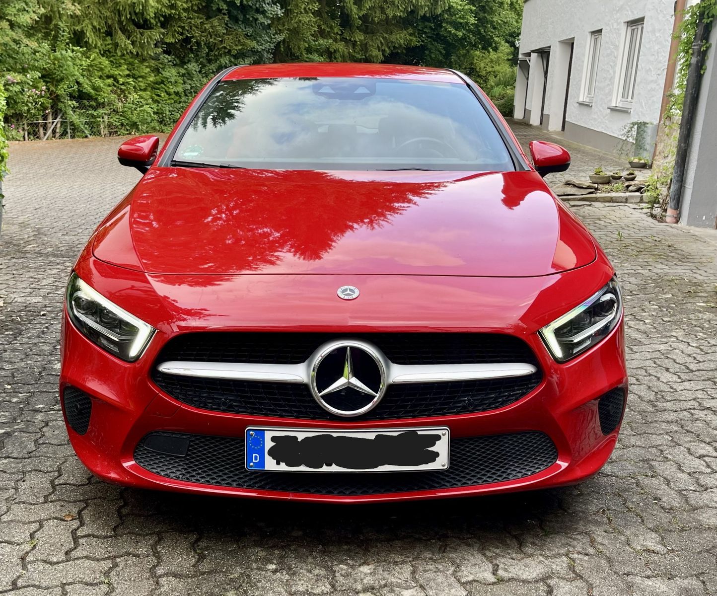 MERCEDES-BENZ A 180 - Progressive/Multi-Beam LED/Massagesitze