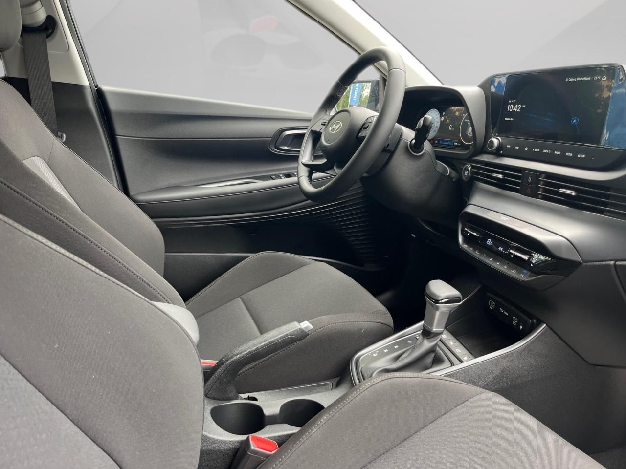 Fahrzeugabbildung Hyundai i20 FL (MY25) 1.0 T-GDI (100 PS) 7-DCT 2WD Prime
