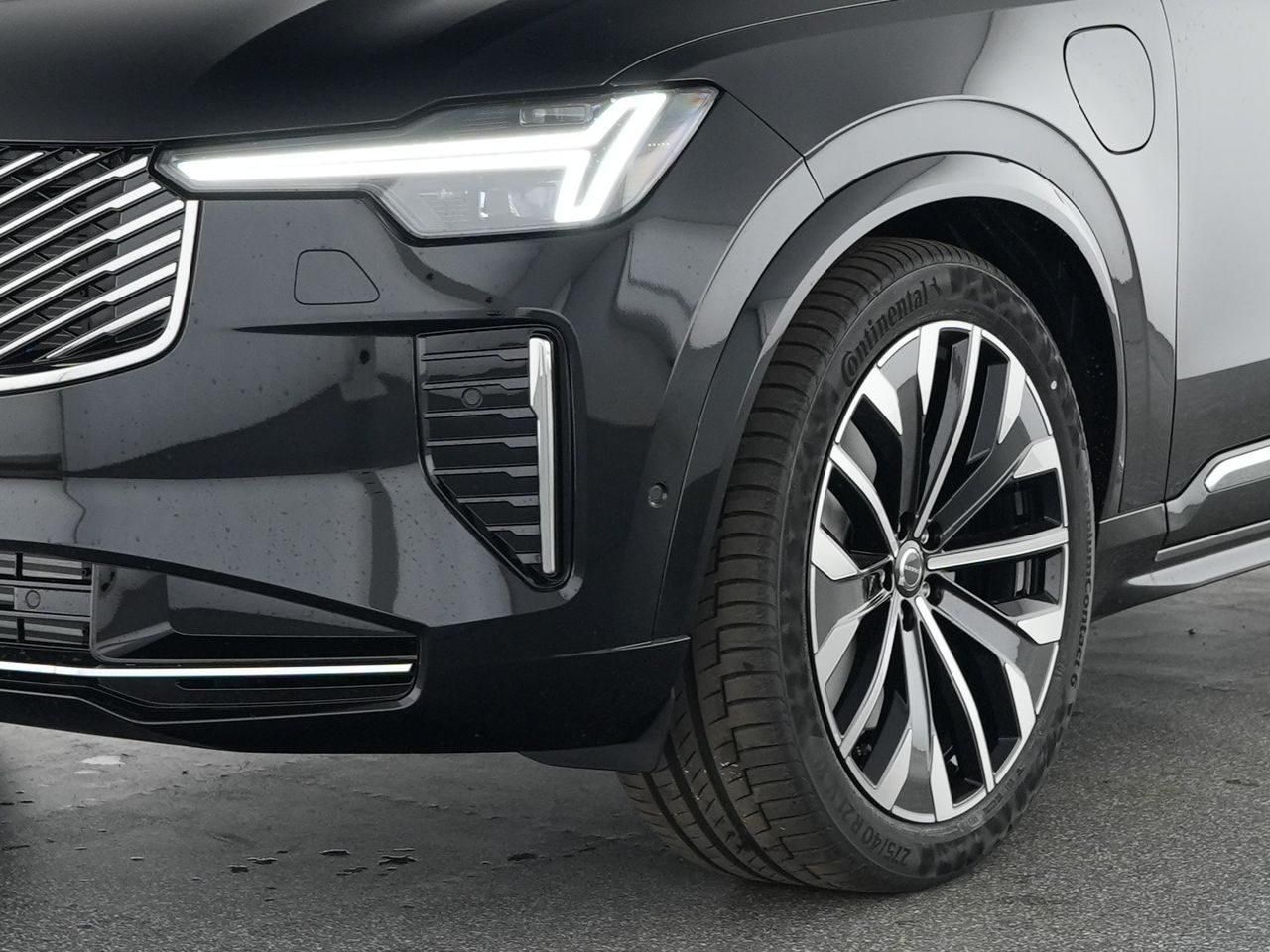 Fahrzeugabbildung Volvo XC90 Ultra Bright Recharge Plug-In Hybrid AWD