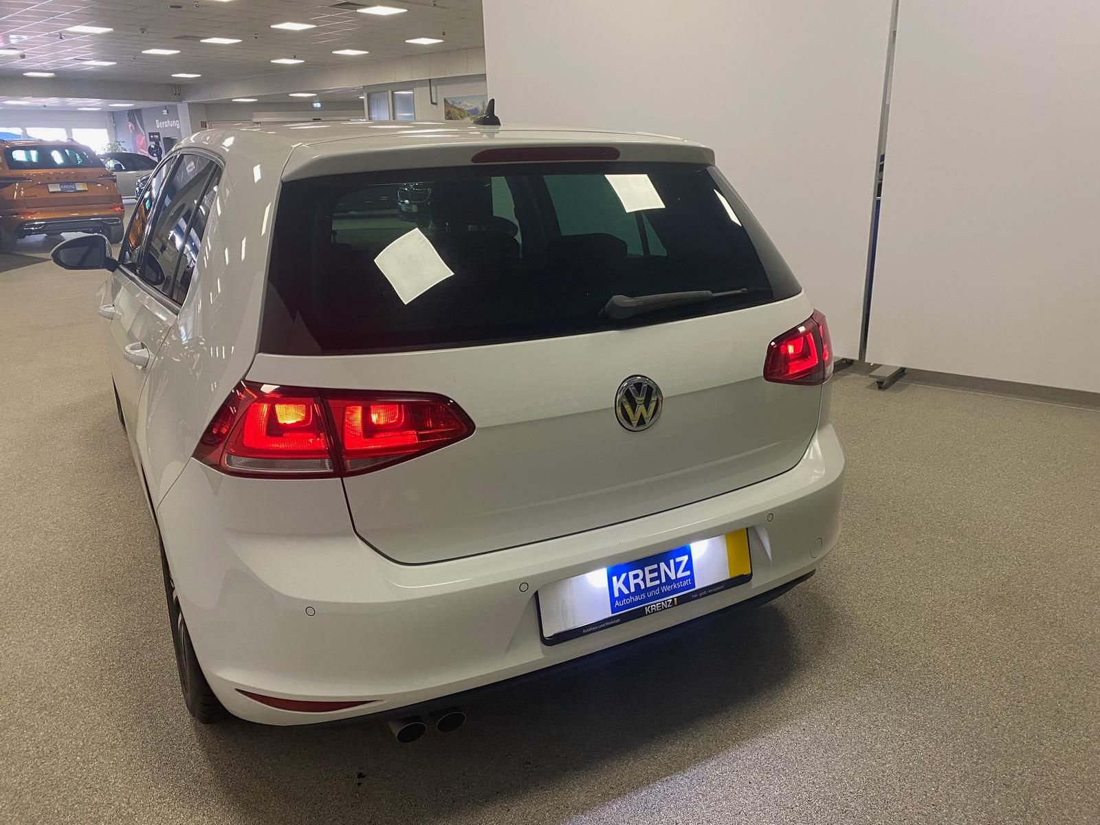 Fahrzeugabbildung Volkswagen Golf 2.0 TDI Allstar BMT KLIMA+NAVI+SITZHEIZ+PDC
