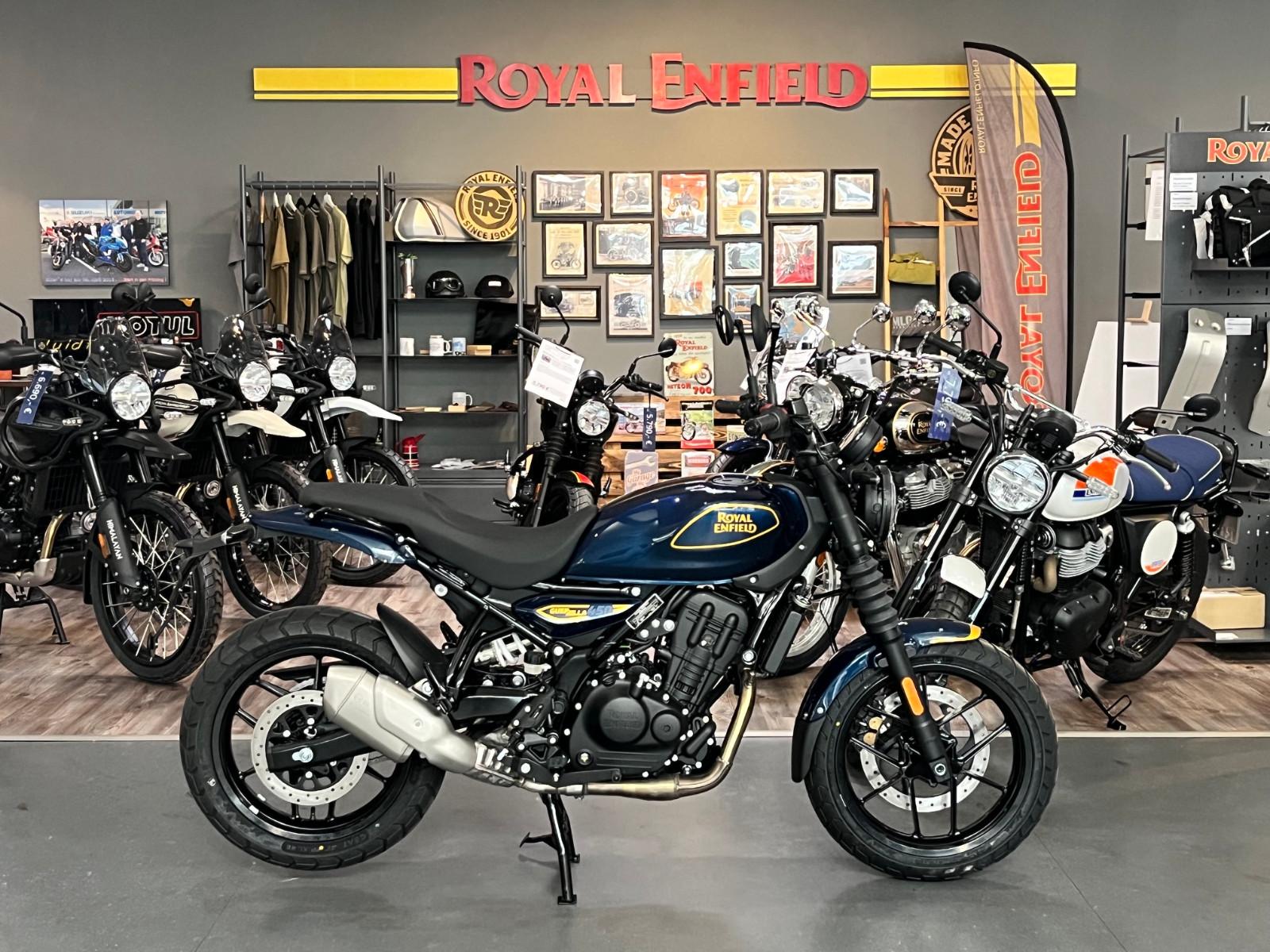 Royal Enfield Guerrilla 450 Twilight Blue