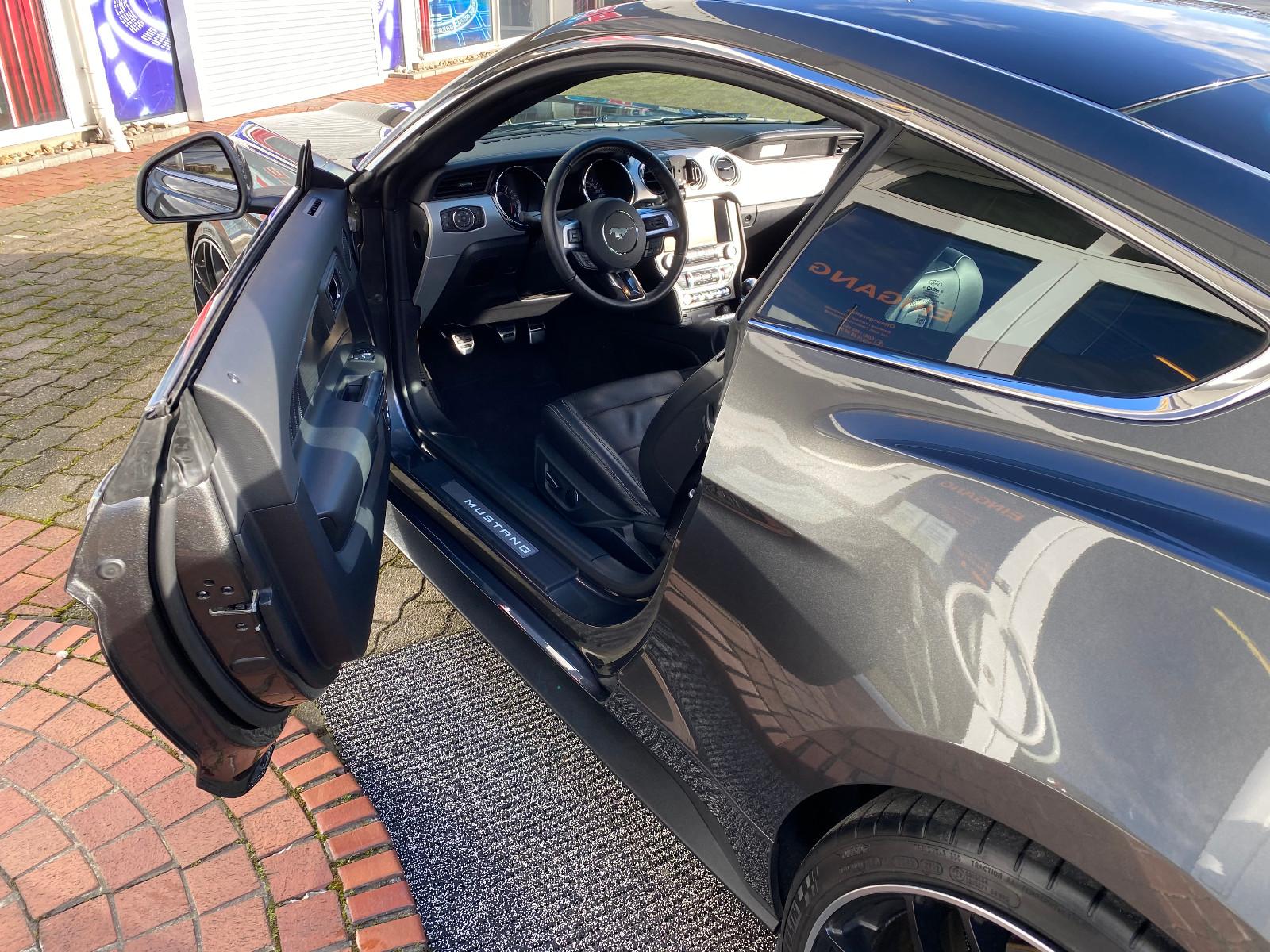 Ford Mustang GT original Hennessey HPE 700