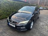 Seat Leon ST FR - mit Diesel-Antrieb: Alcantara, Kombi