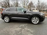 Volkswagen Touareg R-Line ,Head-up,Matrix ,Beluft.,Standh, - Volkswagen Touareg: Schwarz