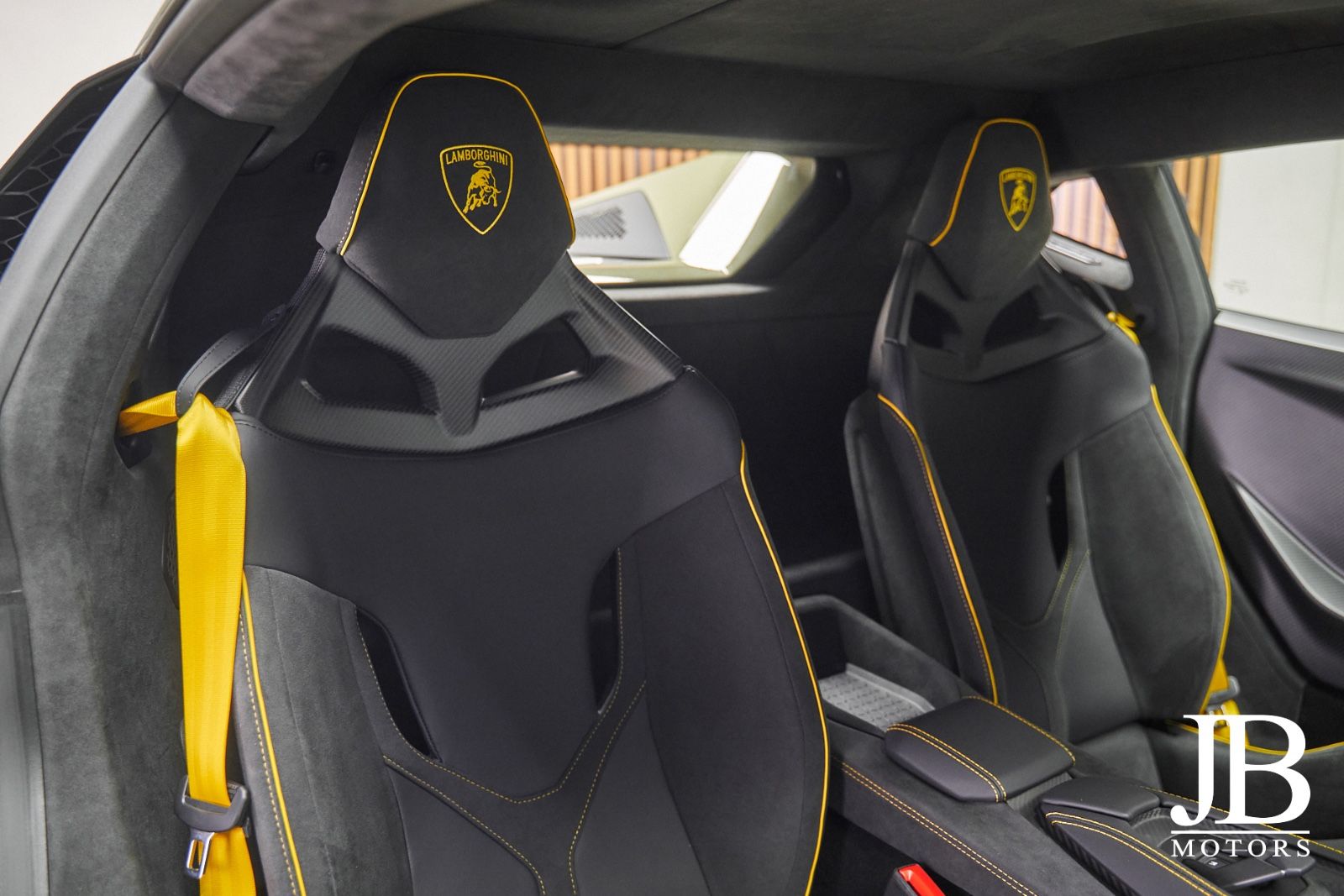 Fahrzeugabbildung Lamborghini Temerario Alleggerita Carbon Lift Racing NEW