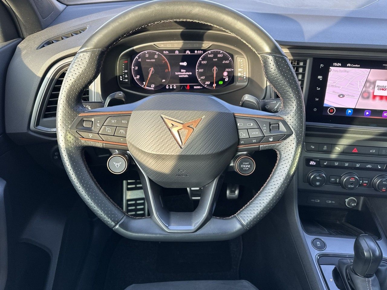 Fahrzeugabbildung CUPRA Ateca 2.0 TSI 300 PS DSG 4Drive - mit KI generiert/bearbeitet