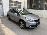 Peugeot 2008 Allure/Navi/Kamera/SHZ/Volled./S-heft/PANO - Peugeot aus 2017