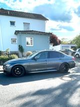 BMW Bmw 330i M Sport F30 Shadow Head Up Adapti... - BMW 330 in Frankfurt (Main)