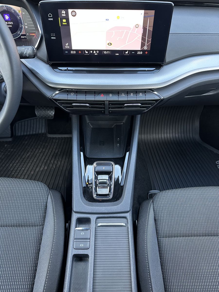 Fahrzeugabbildung SKODA Octavia 2.0 TDI DSG Ambition NAV+LED+VCOCK+LHZG