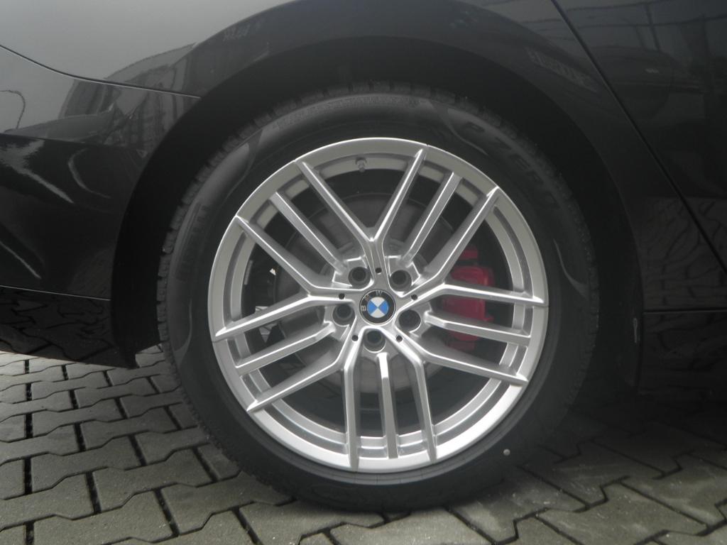 BMW 530 e Touring Sportpaket HUD AHK-klappbar AHK El