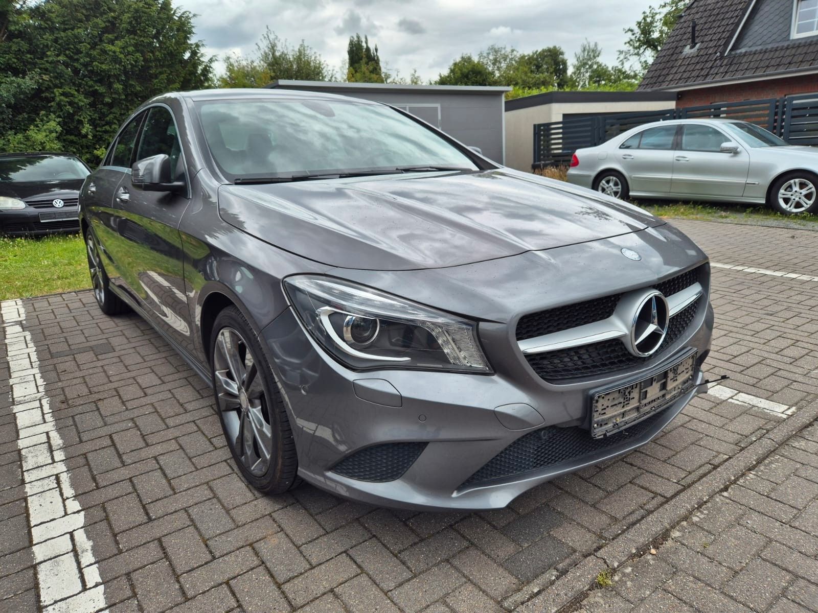 MERCEDES-BENZ CLA 180 Urban Aut.Coupe.Xenon.Navi.