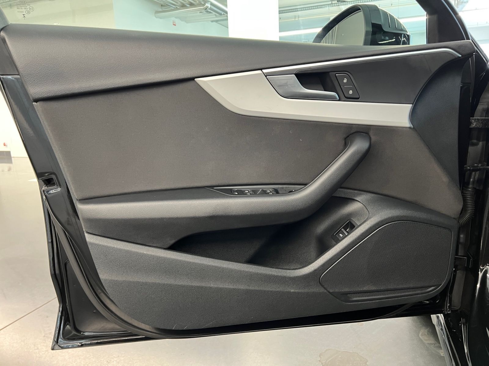 Audi A4 - Bild 8