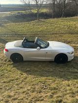 BMW Z4 sDrive20i E89 | 8HP-Automatik | Motor überhol - BMW Z4 mit Benzin-Antrieb: Weiß, Cabrio