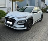 Hyundai KONA 1.6 T-GDI UNIQUE DCT 2WD UNIQUE - Hyundai Kona UNIQUE mit Benzin-Antrieb
