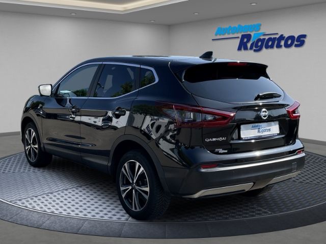 Fahrzeugabbildung Nissan Qashqai 1.3 DIG-T, N-Connecta 4x2 Autom. Navi, S