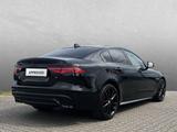 Jaguar XE D200 R-Dynamic Black AWD *PanoSD*WinterP* - Jaguar XE 20d Gebrauchtwagen