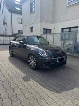 MINI Cooper S Cabrio Cooper S - MINI Cooper S Cabrio mit Panoramadach