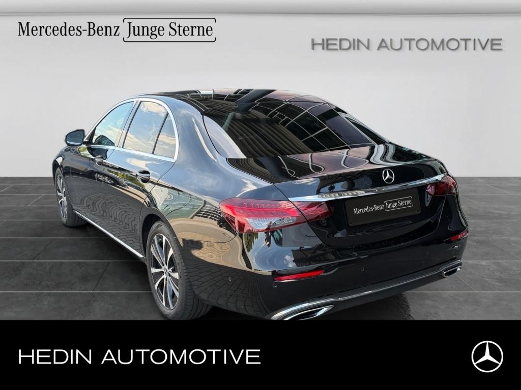 Mercedes-Benz E 220 d Limousine EXCLUSIVE|DISTR|PANO|AHK|360°