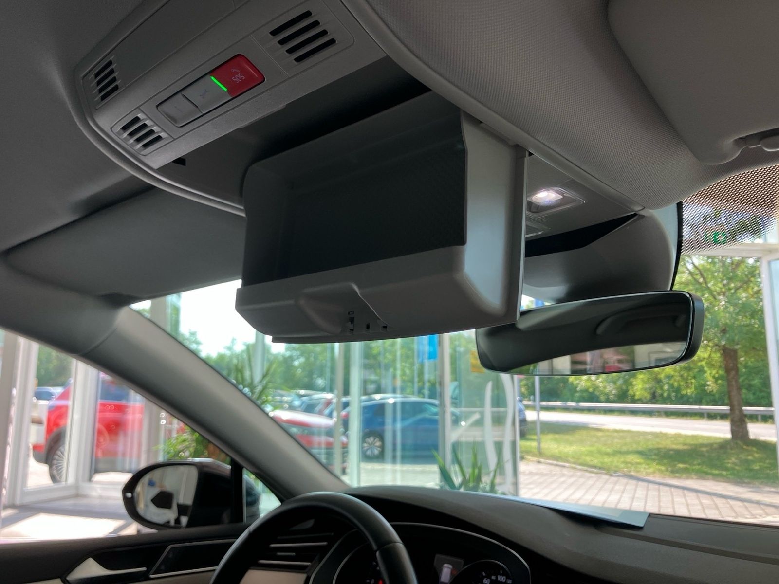 Volkswagen Passat Variant - Bild 15
