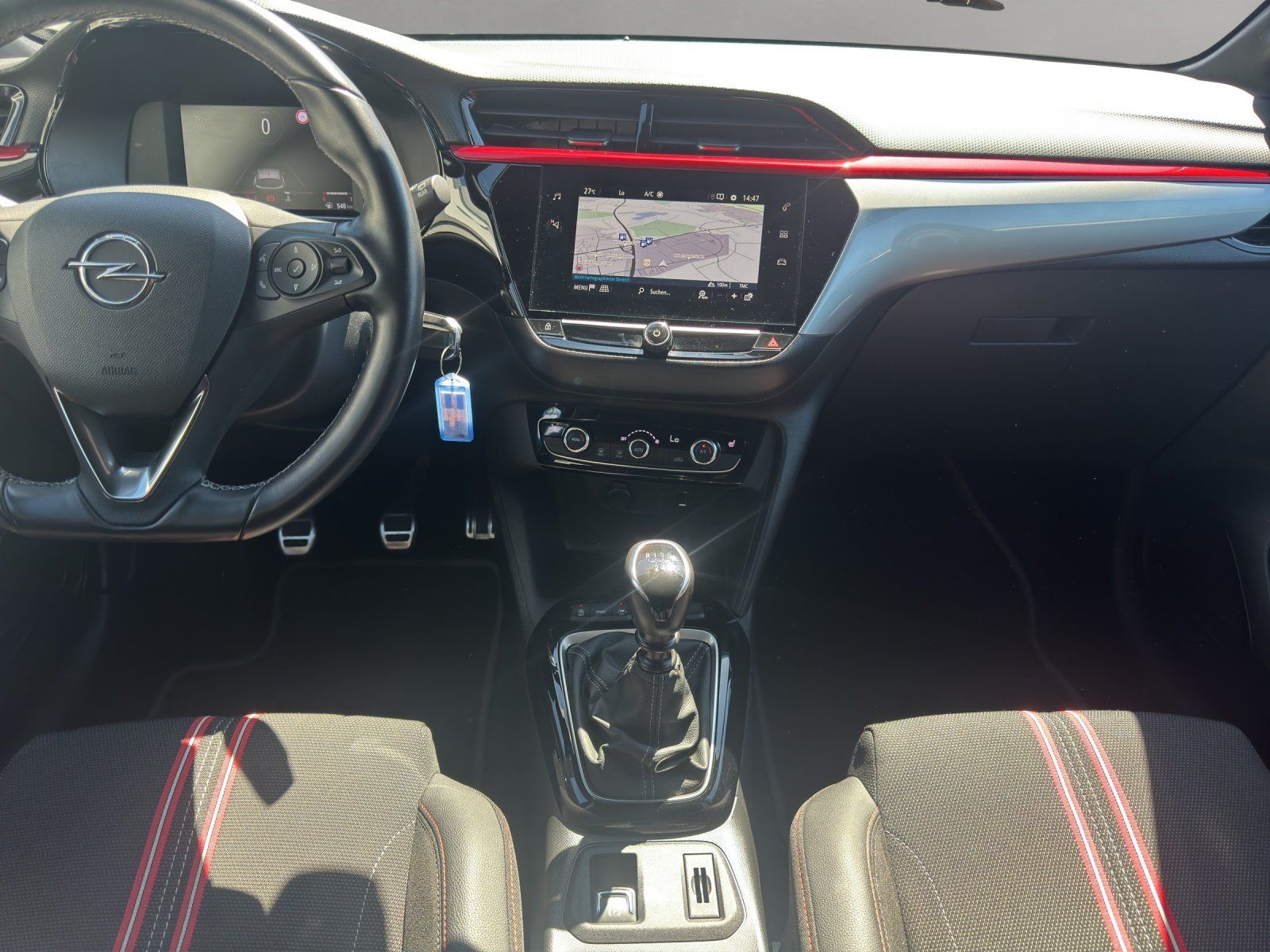 Fahrzeugabbildung Opel CORSA-F 1.2 GS LED/KAMERA/NAVI/SHZ/DAB/