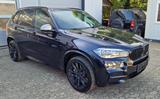 BMW X5 M50 d Pano/HUD/ACC/Klappe/Cam/440PS - BMW X5 in Düsseldorf
