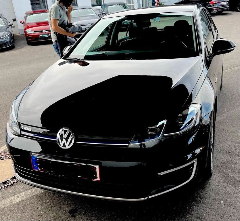 Image of Volkswagen Golf