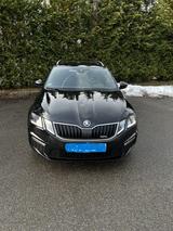 Skoda Octavia 2.0 TDI SCR DSG RS Combi RS - Skoda Octavia: RS TDI Combi