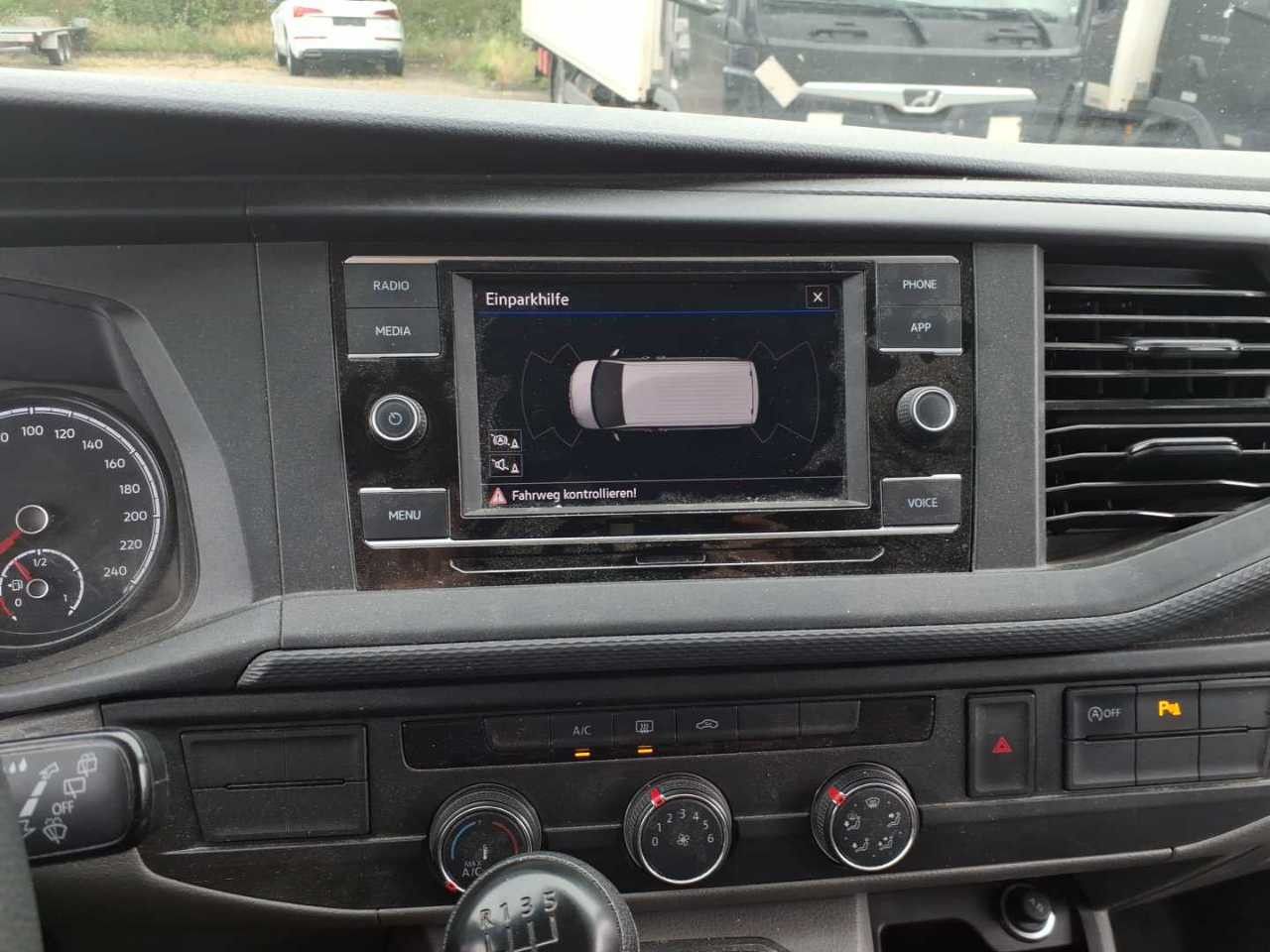 Volkswagen T6 Kombi - Bild 4