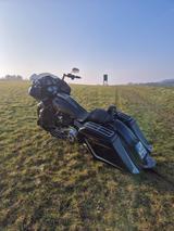 Harley-Davidson Road Glide M8 Bagger Umbau - Bagger Motorrad
