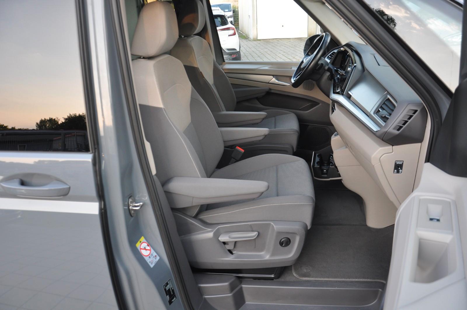 Volkswagen T7 Multivan Edition Lang 2.0 TSI MATRIX-AHK-NAV