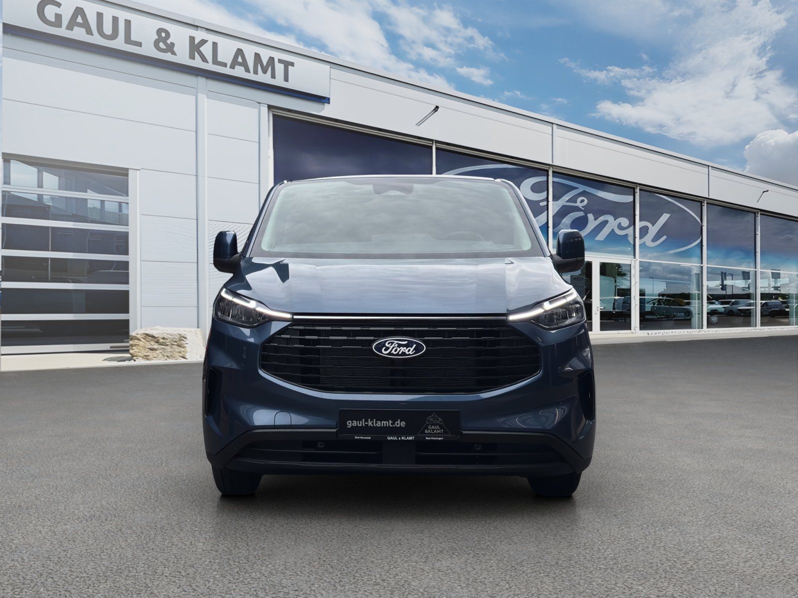 Fahrzeugabbildung Ford Tourneo Custom 2.0 Ecoblue 320 L1 Tourneo Trend