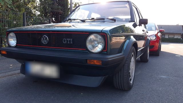 Volkswagen  VW Golf 1 1982 GTI Pirelli Optik lhasagr...