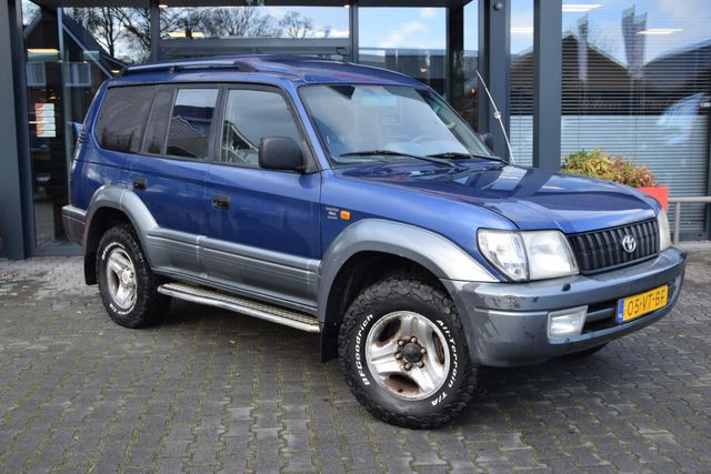 Toyota Land Cruiser 3.0 D 5DRS VX VAN  