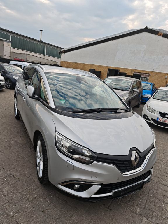 Image of Renault Scenic