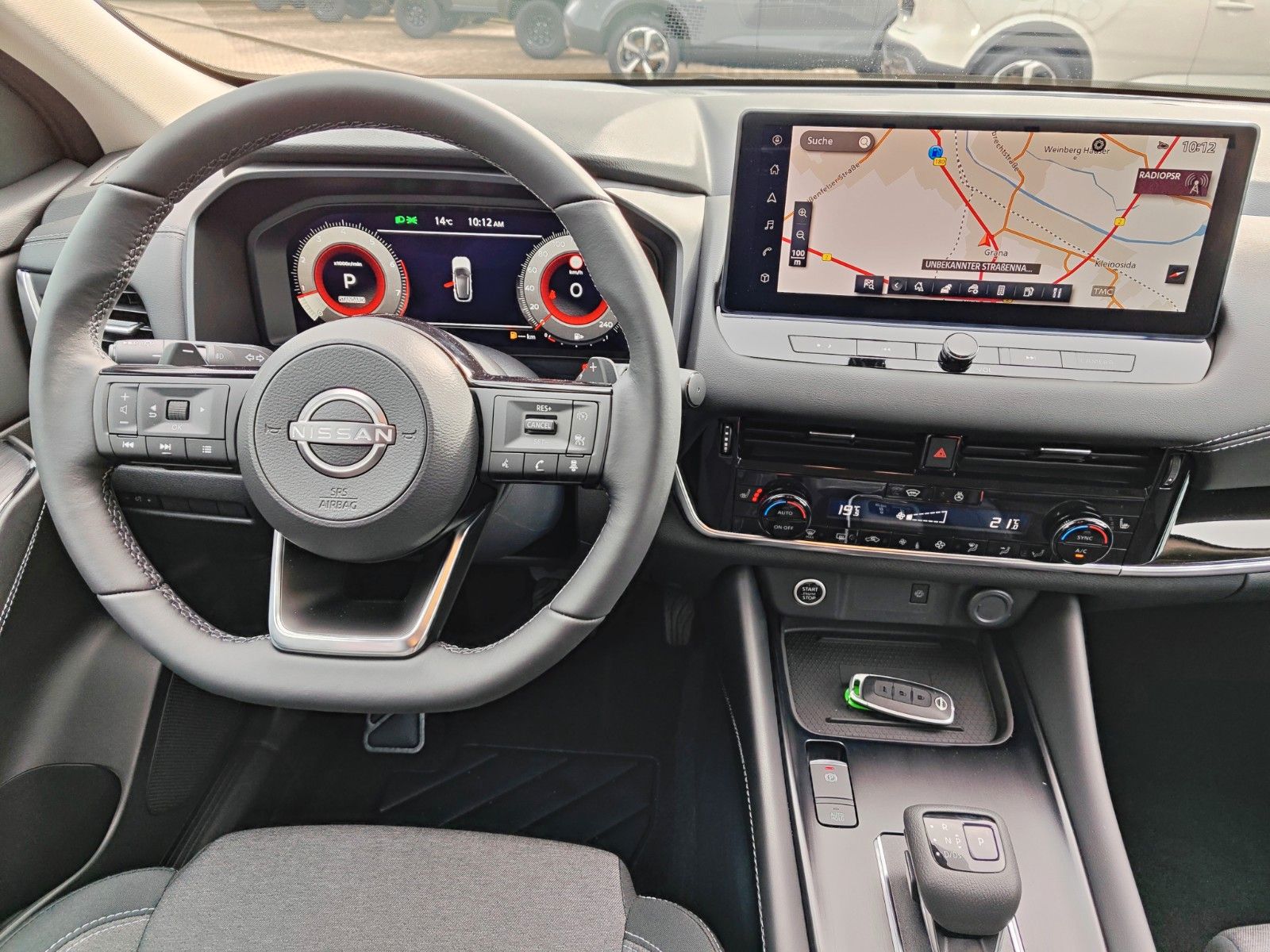 Fahrzeugabbildung Nissan Qashqai 1.3 AT N-Connecta 12,3"NAVI+elHECKKLAPPE