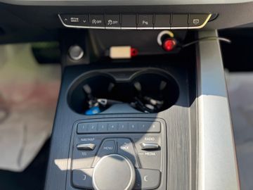 Audi A4 - 12
