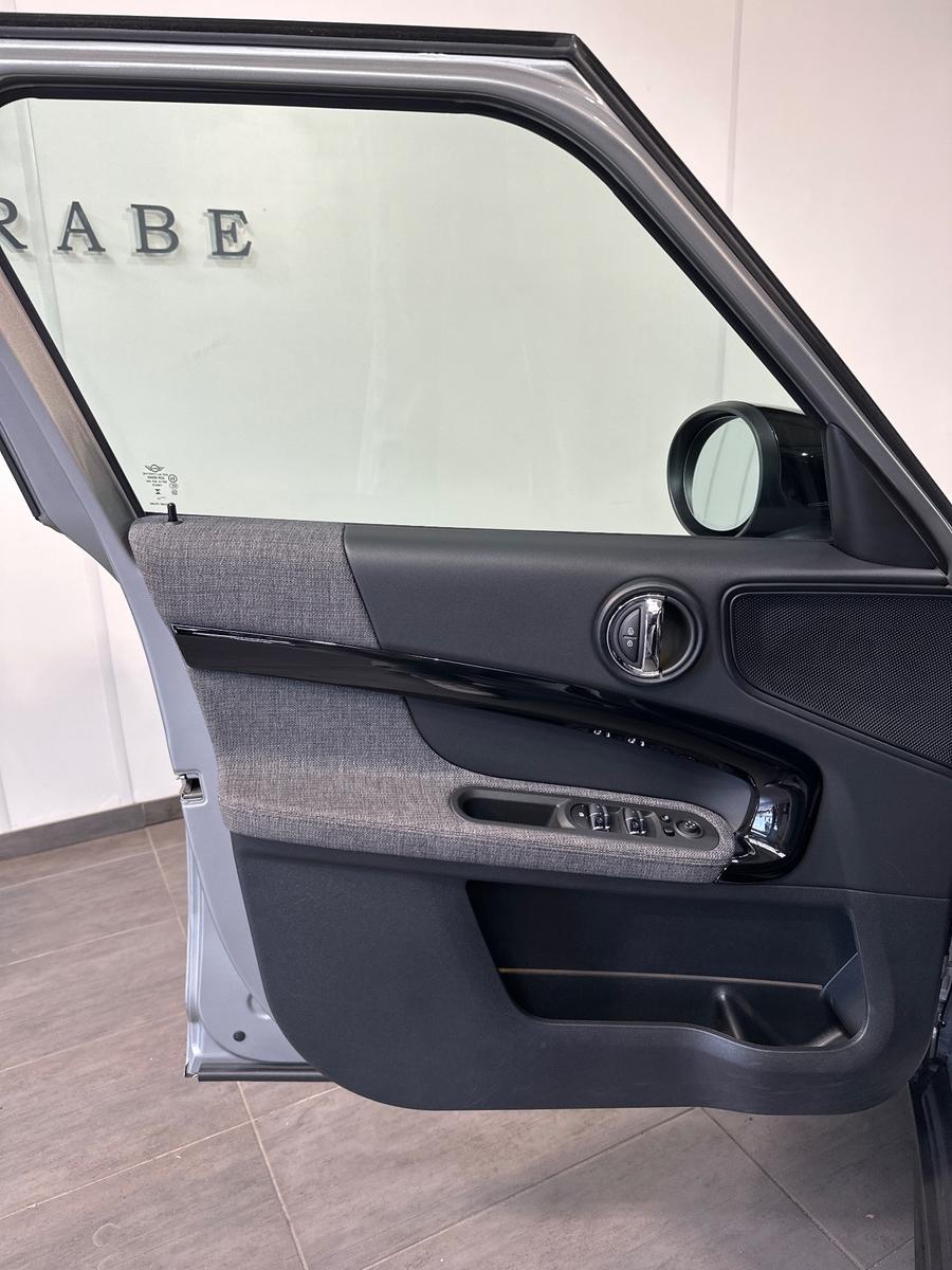 MINI Countryman S Cooper All4 Black NAV+LED+KAM