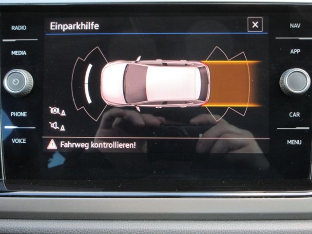 Polo 1.0 Comfortline NAVI/PDC/SHZ/KLIMA/SITZKOMF