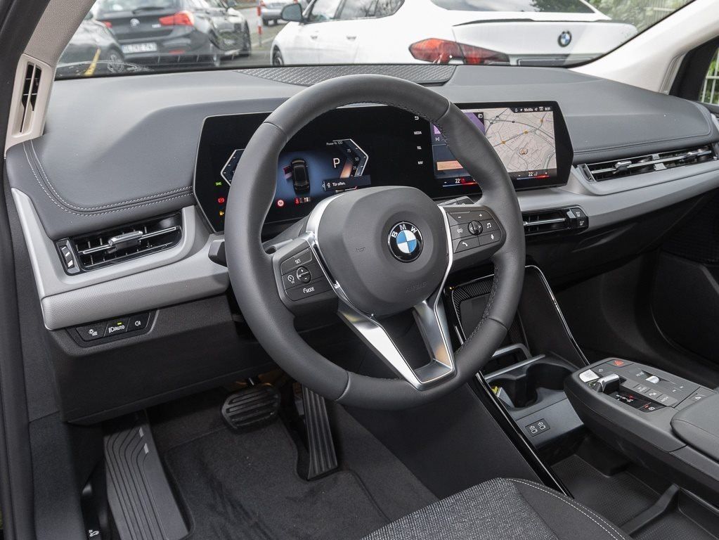 BMW 218 Active Tourer - Bild 4