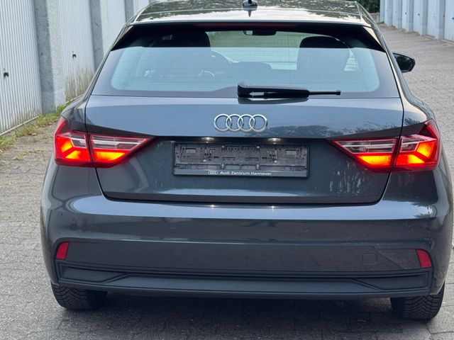 Audi A1 30 TFSI S tronic Sportback -