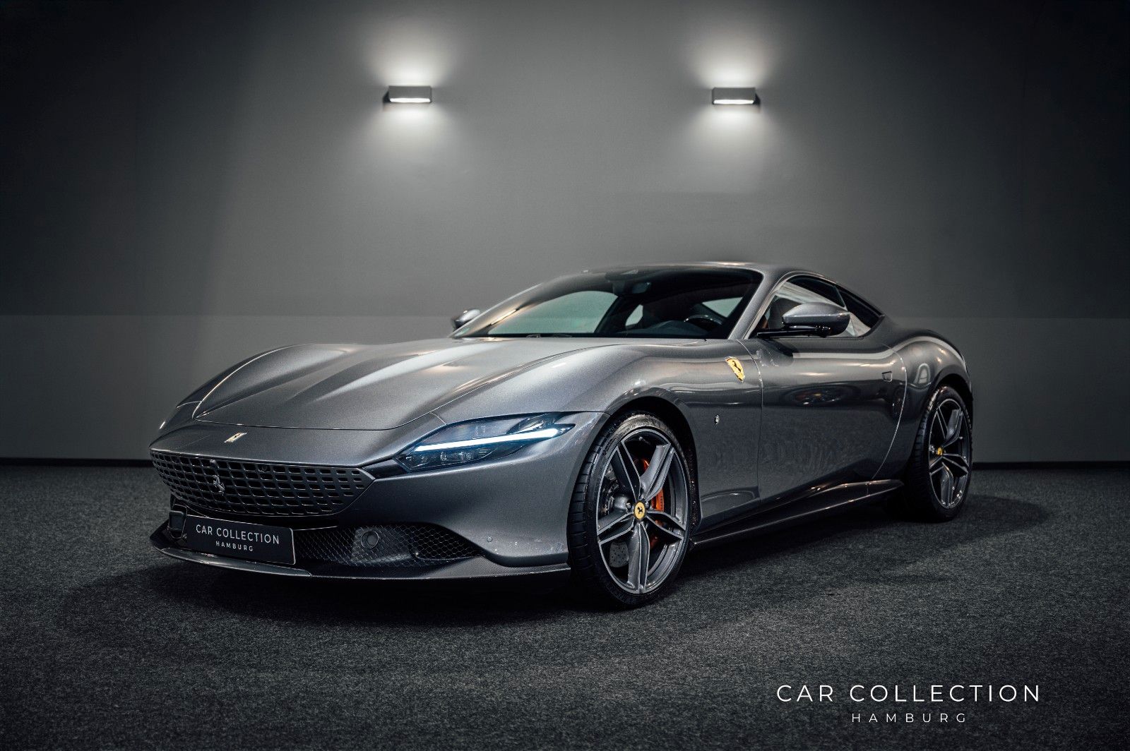 FERRARI Roma