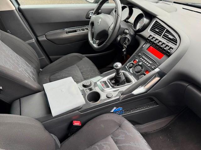 Peugeot 3008 Platinum  2.0 HDI ALLURE