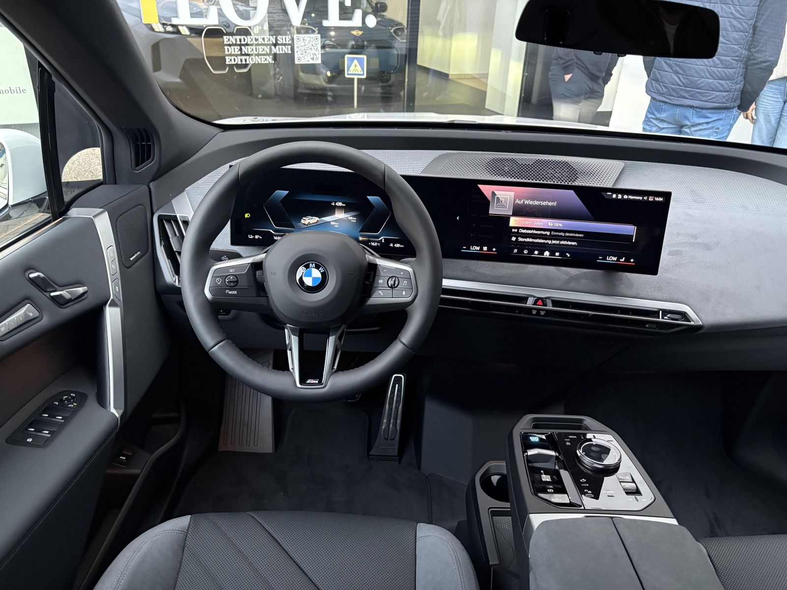 BMW iX - Bild 6