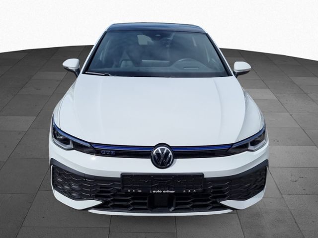 Fahrzeugabbildung Volkswagen Golf VIII 1.5 eHybrid GTE IQ.LIGHT AHK NAVI KEYL